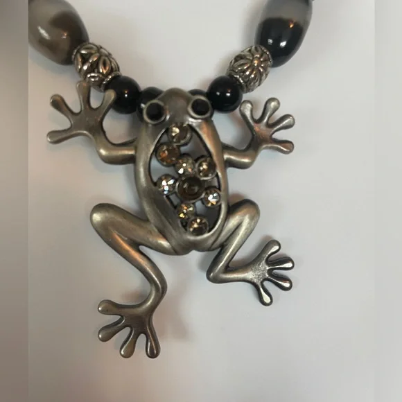 Frog Fashion Necklace black gray toggle clasp NEW - Picture 2 of 7